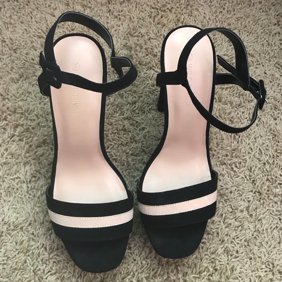 Lola Shoetique black platform heels - Picture 5 of 7